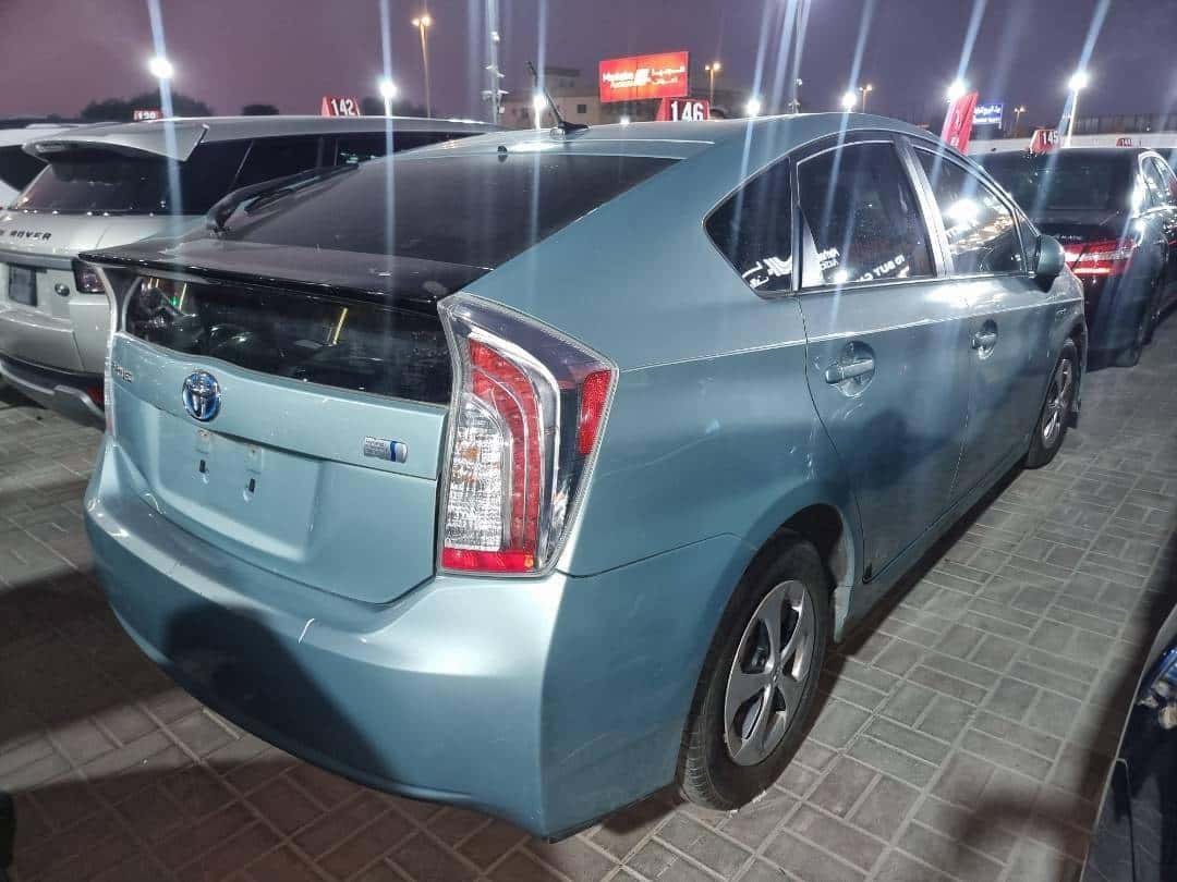 TOYOTA PRIUS - Exterior