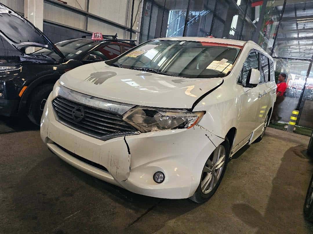 Nissan Quest 2012 thumbnail 1