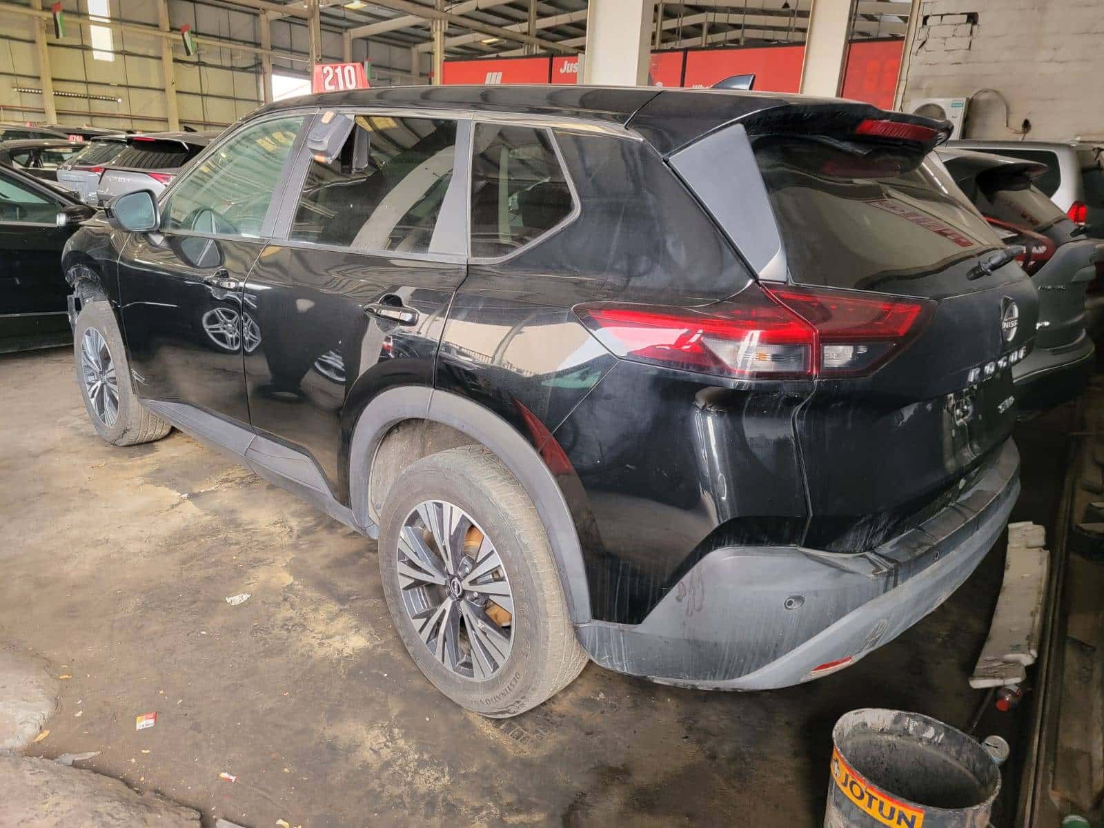 Nissan Rogue 2023 thumbnail 2