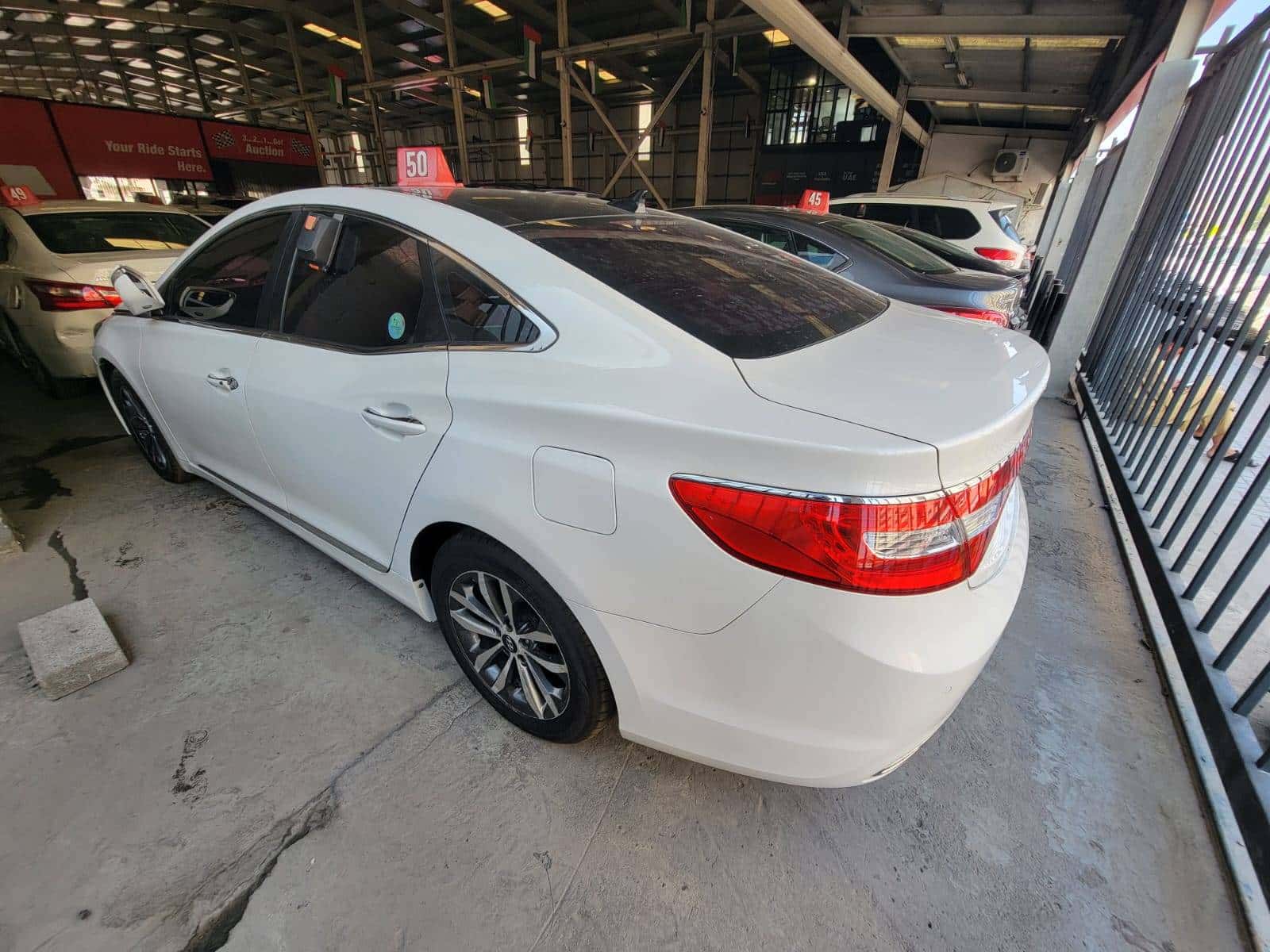 HYUNDAI GRANDEUR 2012 thumbnail 4