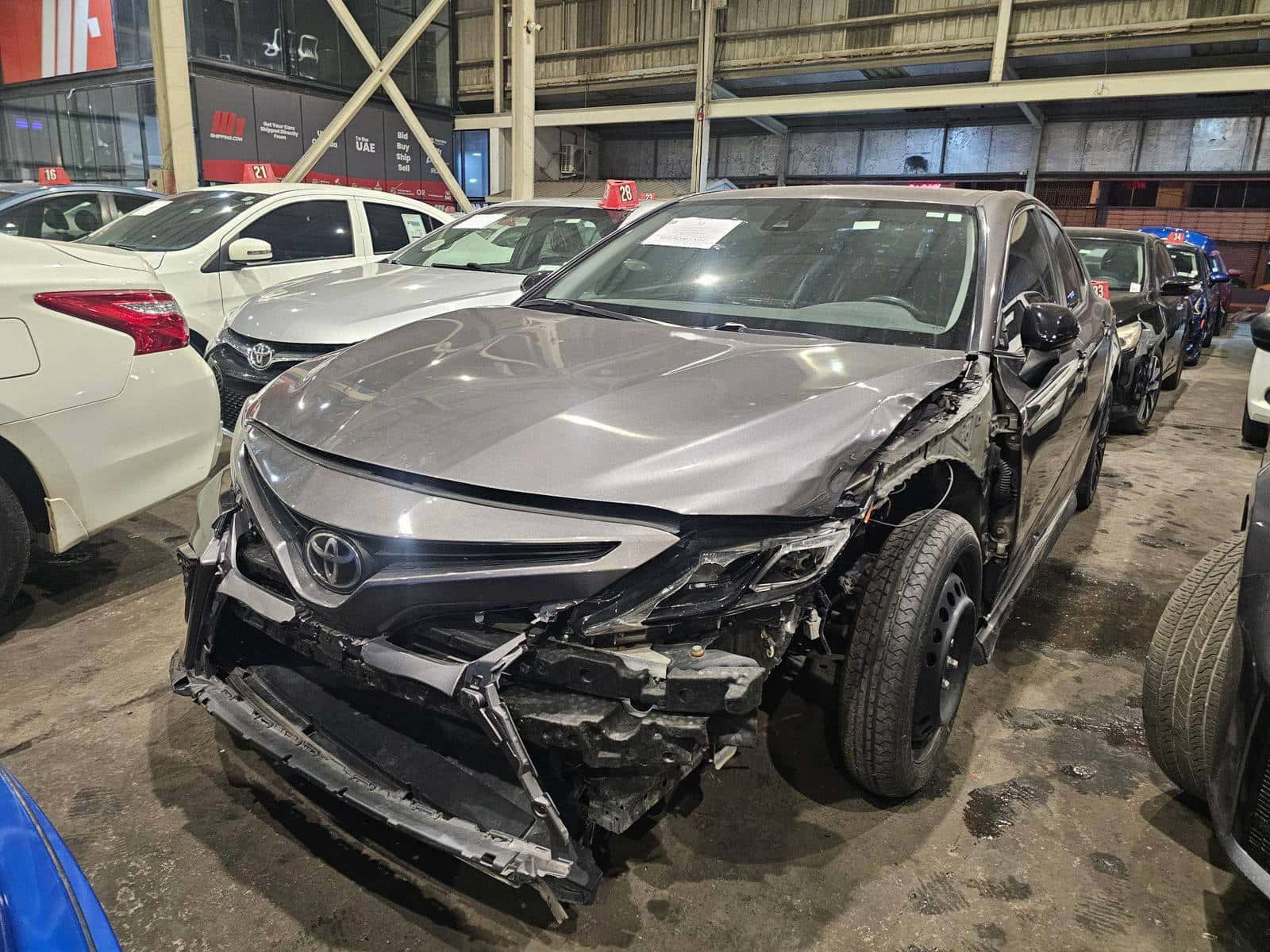 TOYOTA CAMRY 2021 thumbnail 4