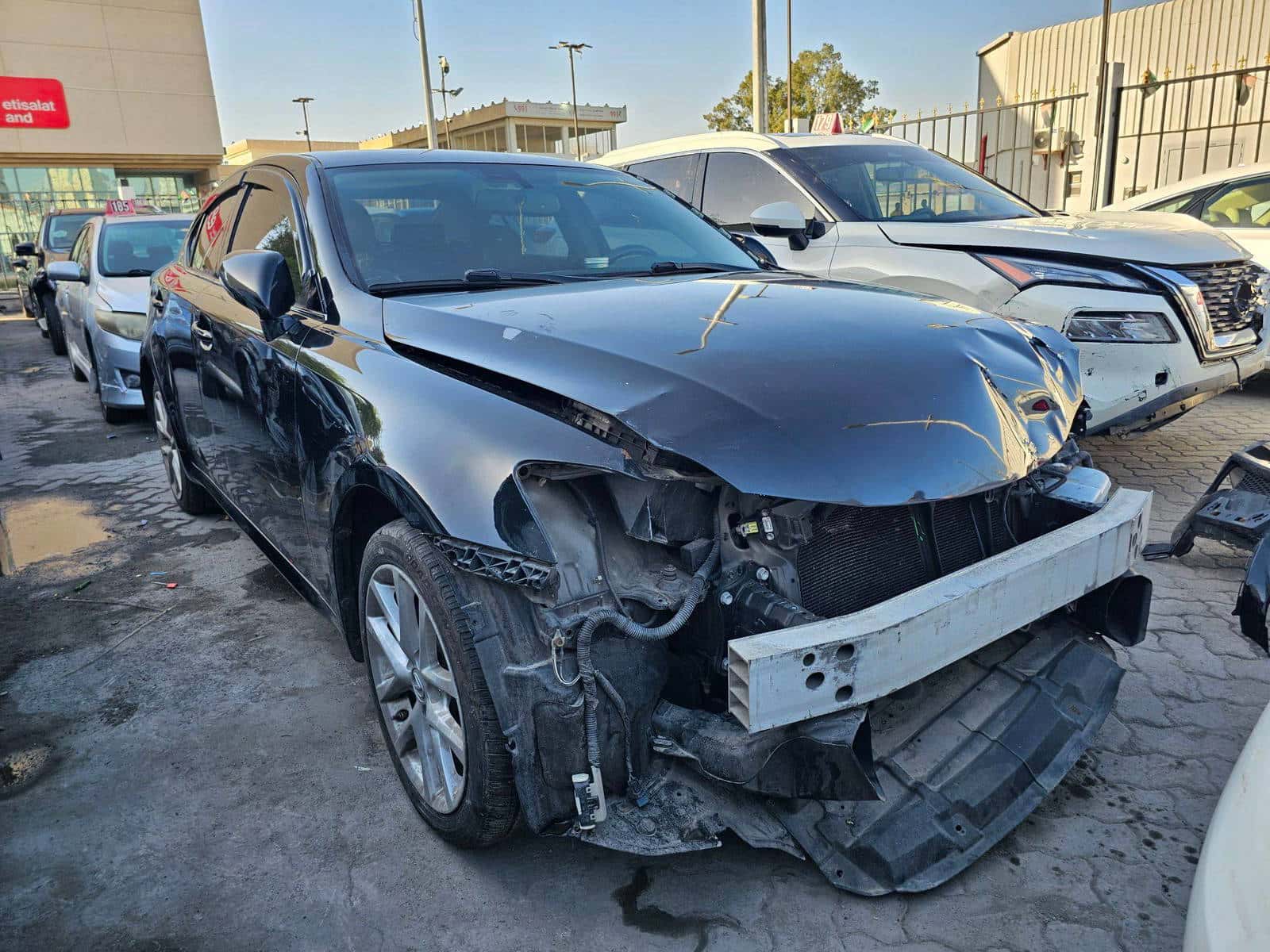 LEXUS IS 250 2011 thumbnail 3