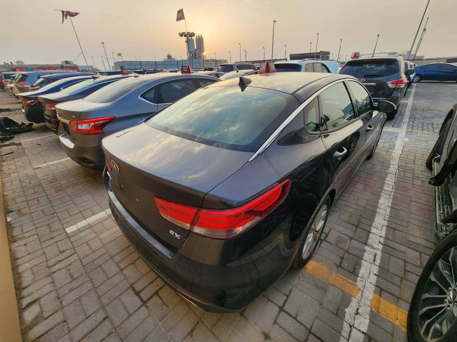 KIA OPTIMA 2018 thumbnail 4