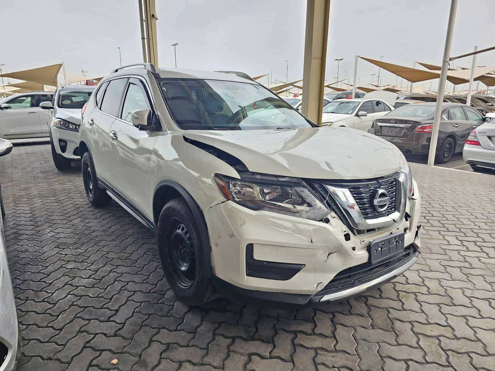 NISSAN ROGUE - Exterior