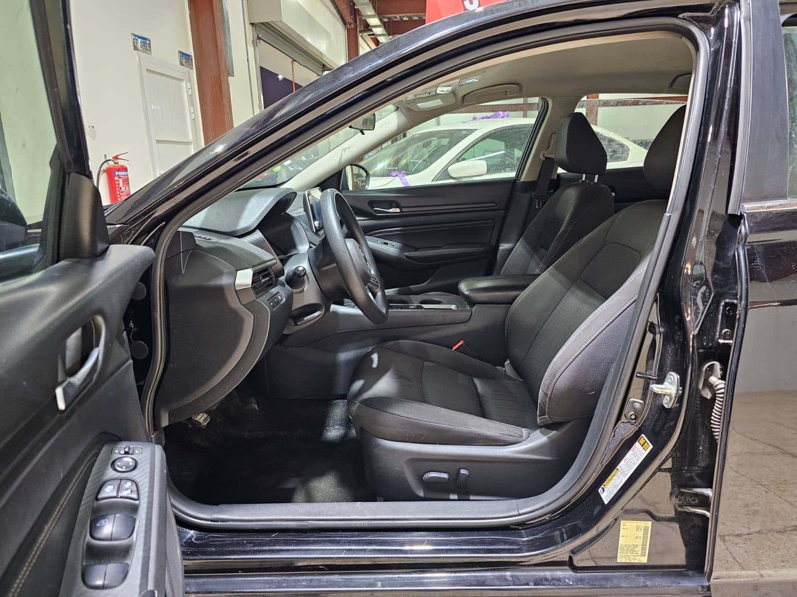 Nissan Altima 2020 thumbnail 6