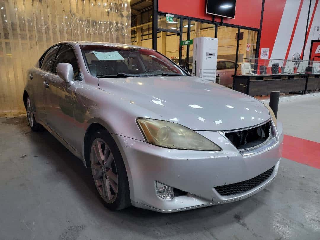 LEXUS IS 250 - Exterior