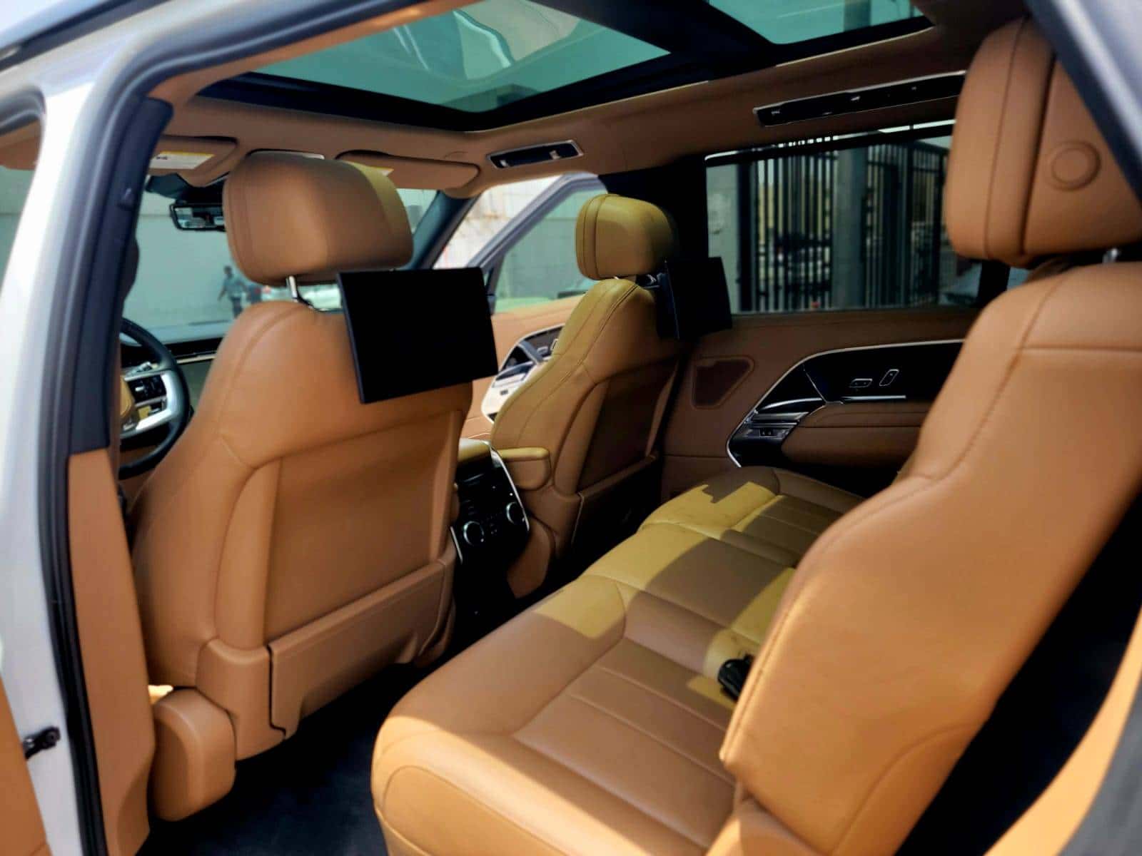 LAND ROVER RANGE ROVER VOGUE AUTOBIOGRAPHY - Exterior