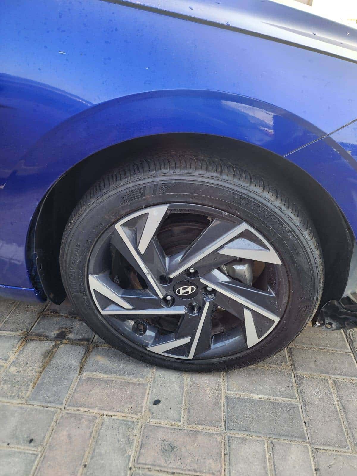 HYUNDAI ELANTRA 2025 thumbnail 4