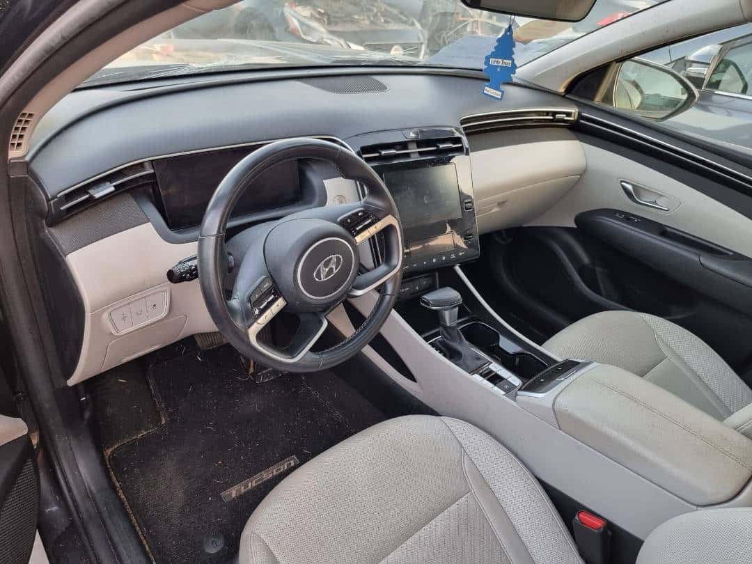 HYUNDAI TUCSON 2023 thumbnail 6