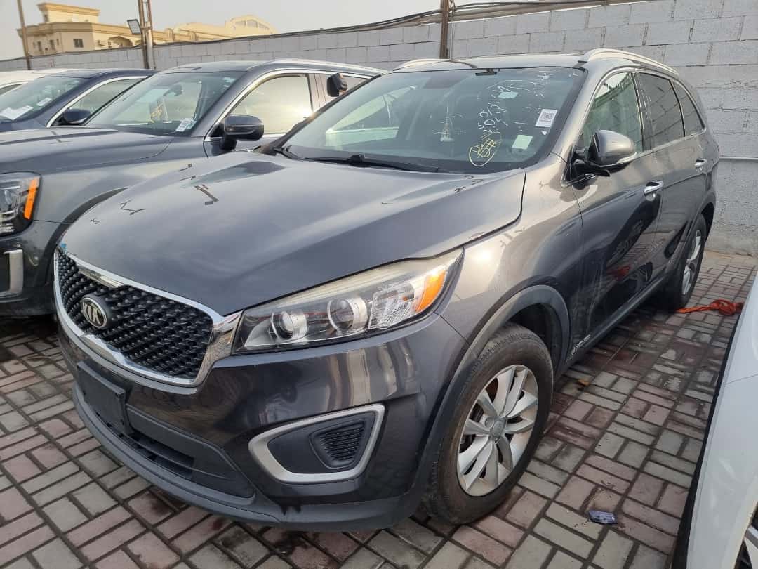 KIA SORENTO - Exterior