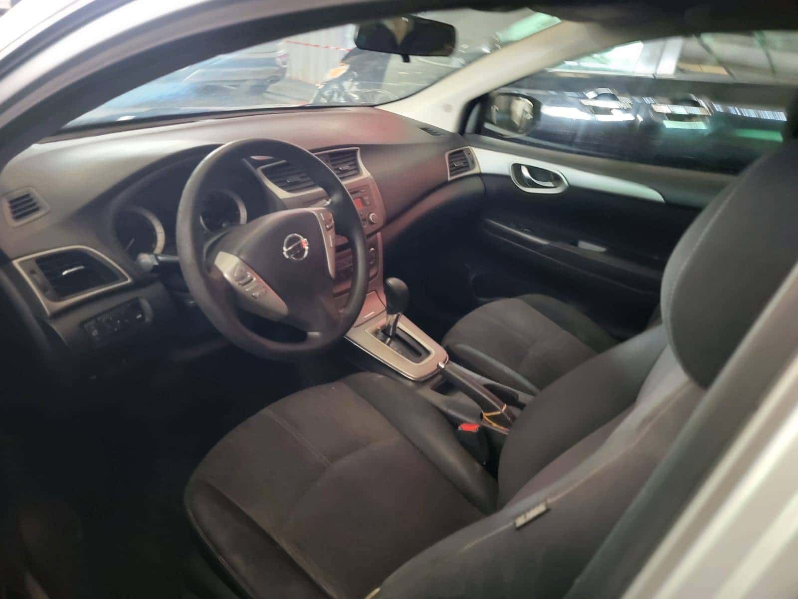 NISSAN SENTRA - Exterior