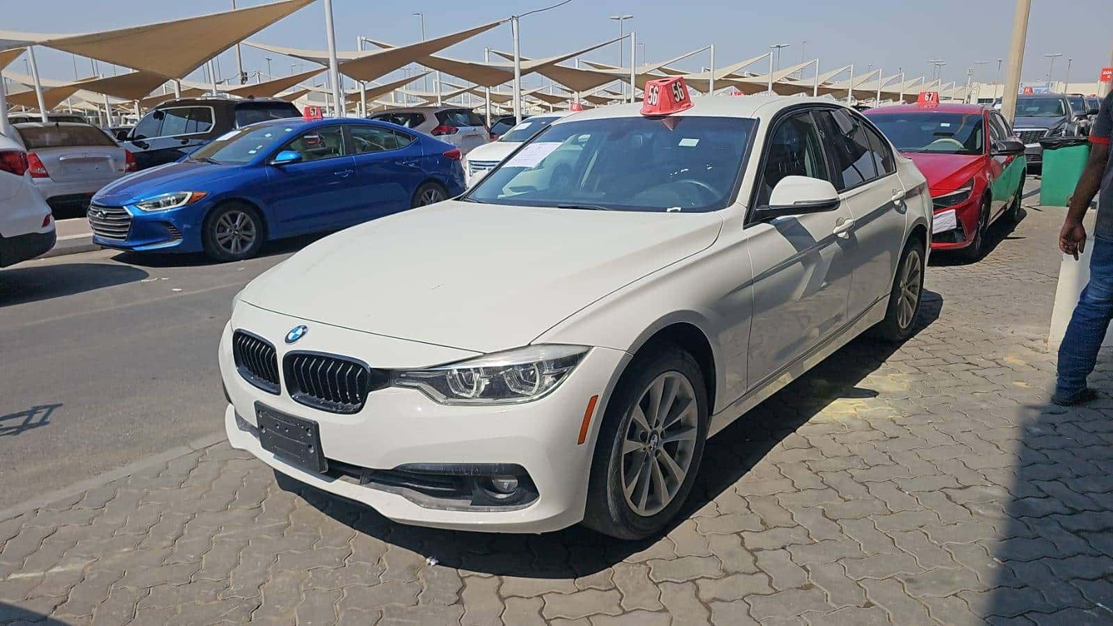 BMW 320 I 2018 thumbnail 2