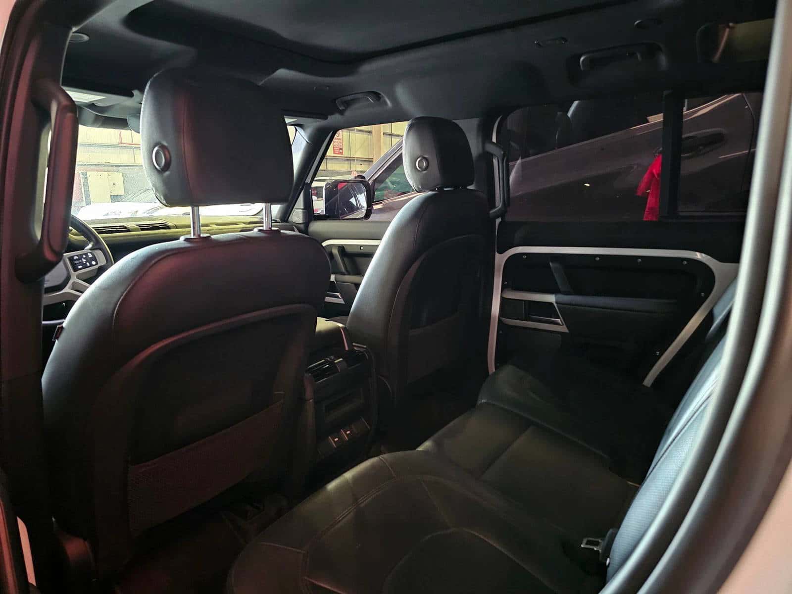 Land Rover DEFENDER 110 X 2024 thumbnail 6