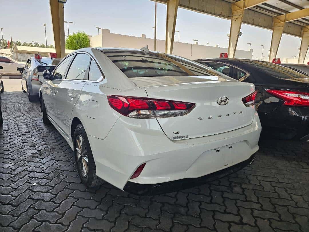 HYUNDAI SONATA 2019 thumbnail 1