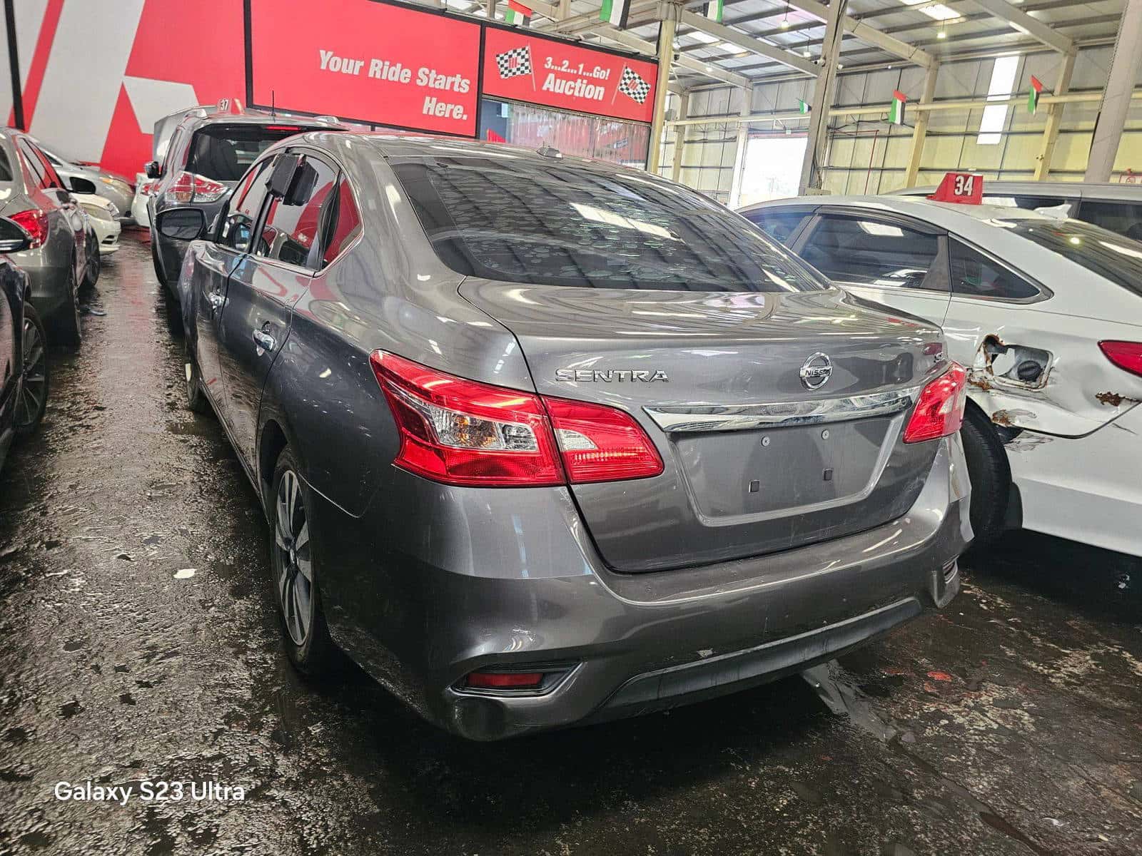NISSAN SENTRA - Exterior
