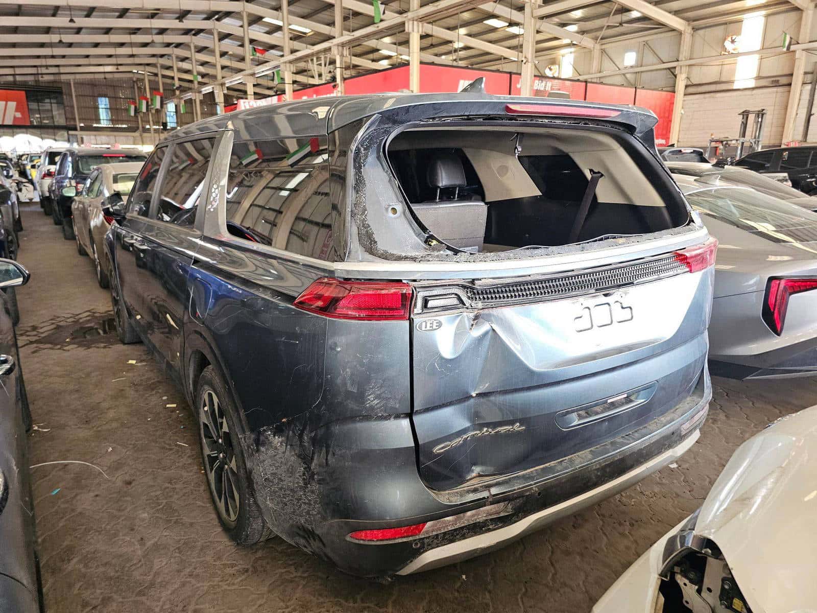 Kia CARNIVAL EX 2022 thumbnail 5