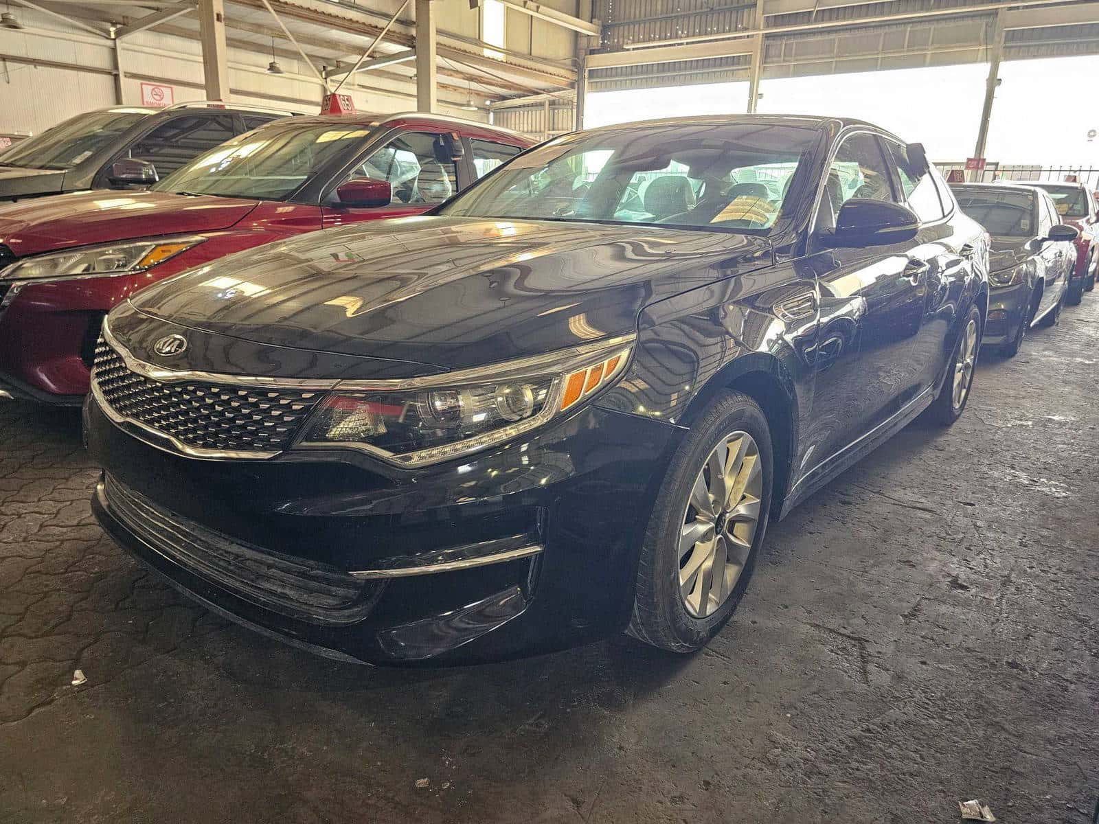 Kia Optima 2018 thumbnail 4