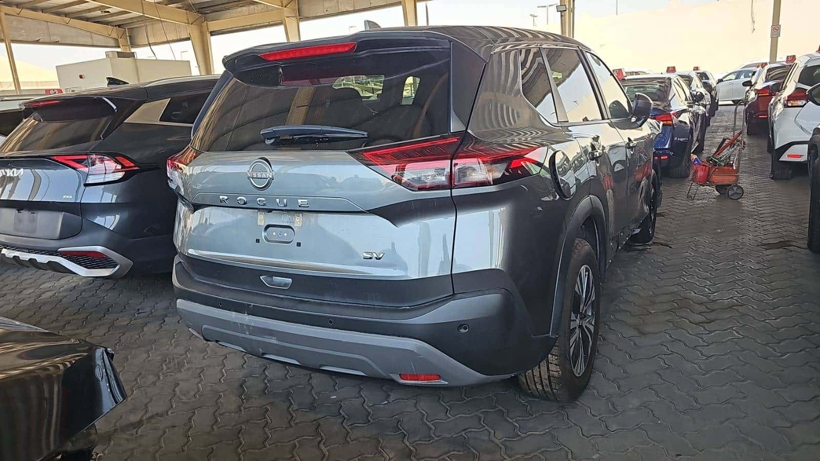 NISSAN ROGUE 2023 thumbnail 3