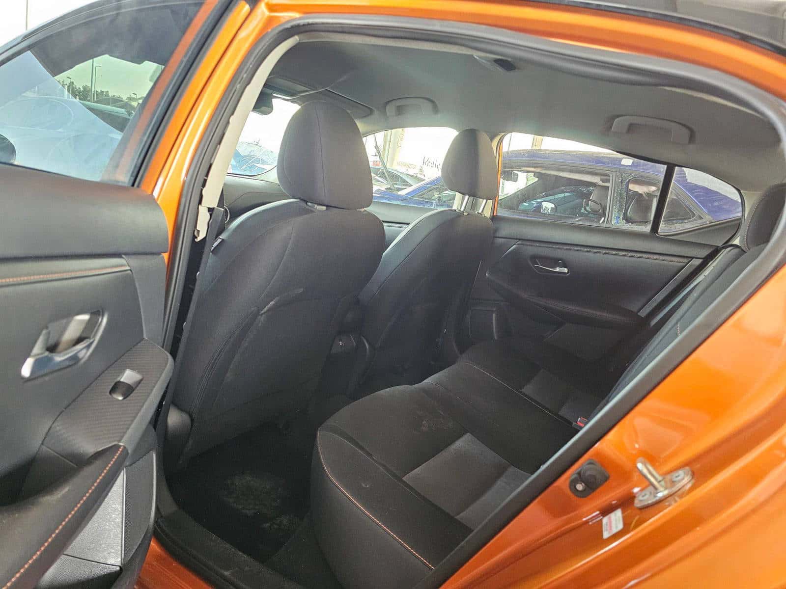 NISSAN SENTRA - Exterior