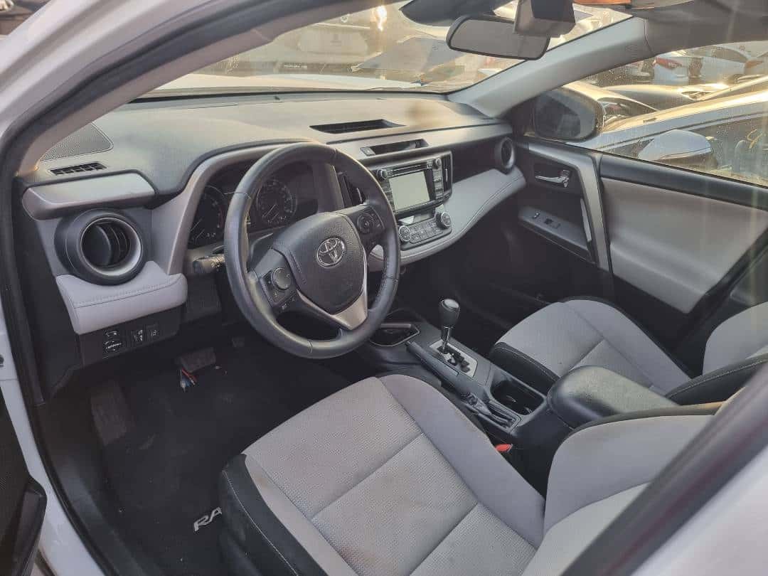 TOYOTA RAV4 2018 thumbnail 6