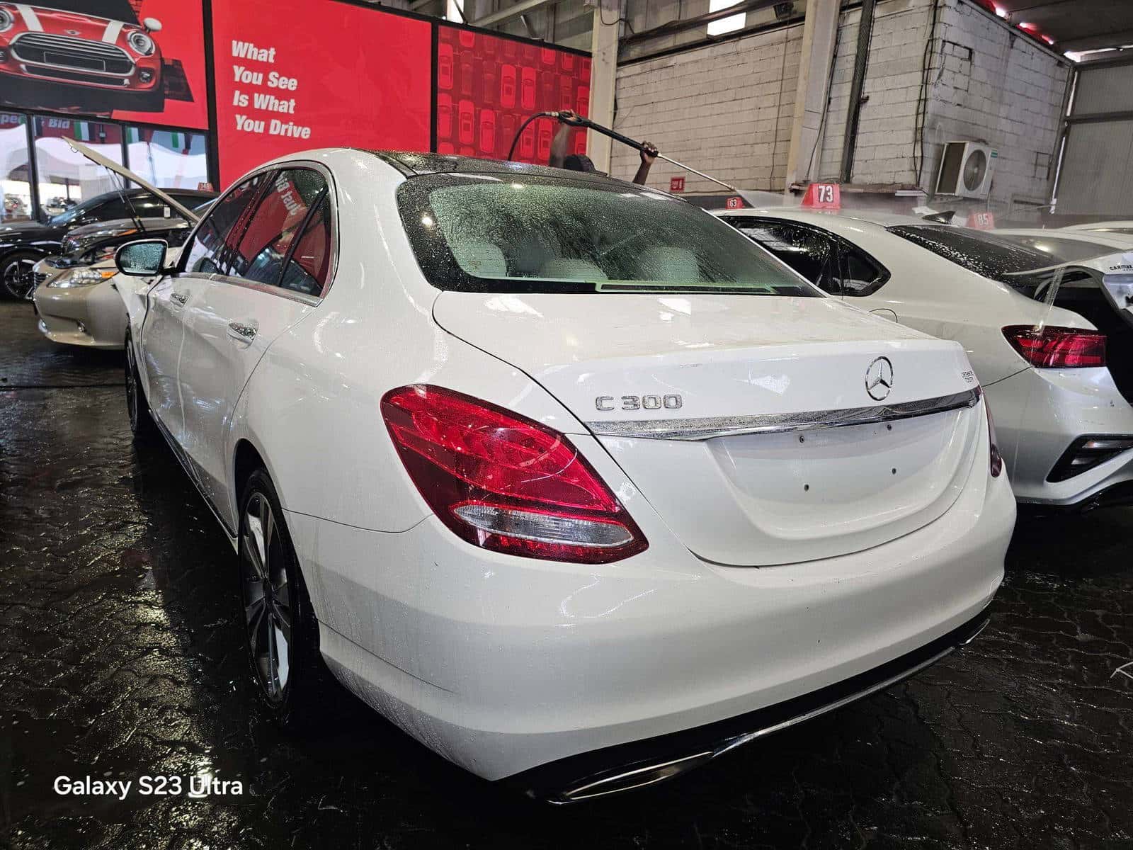 MERCEDES BENZ C300 - Exterior