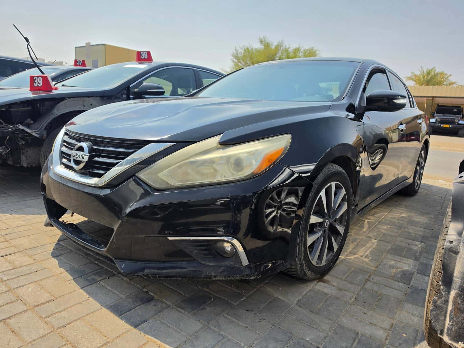 Nissan Altima 2017 thumbnail 3