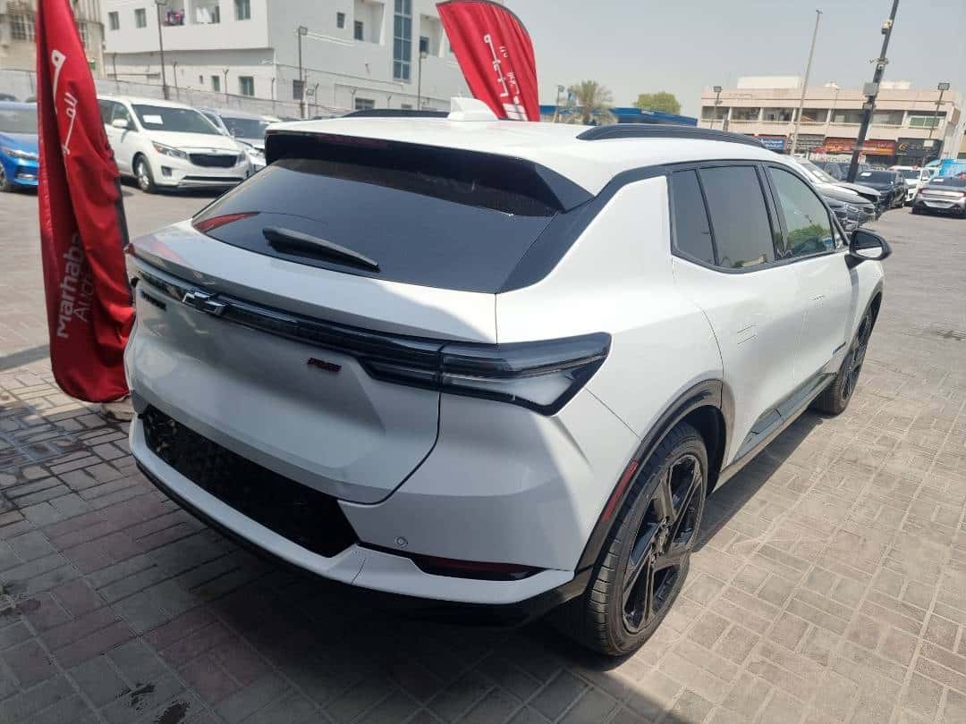 CHEVROLET Equinox 2024 thumbnail 4