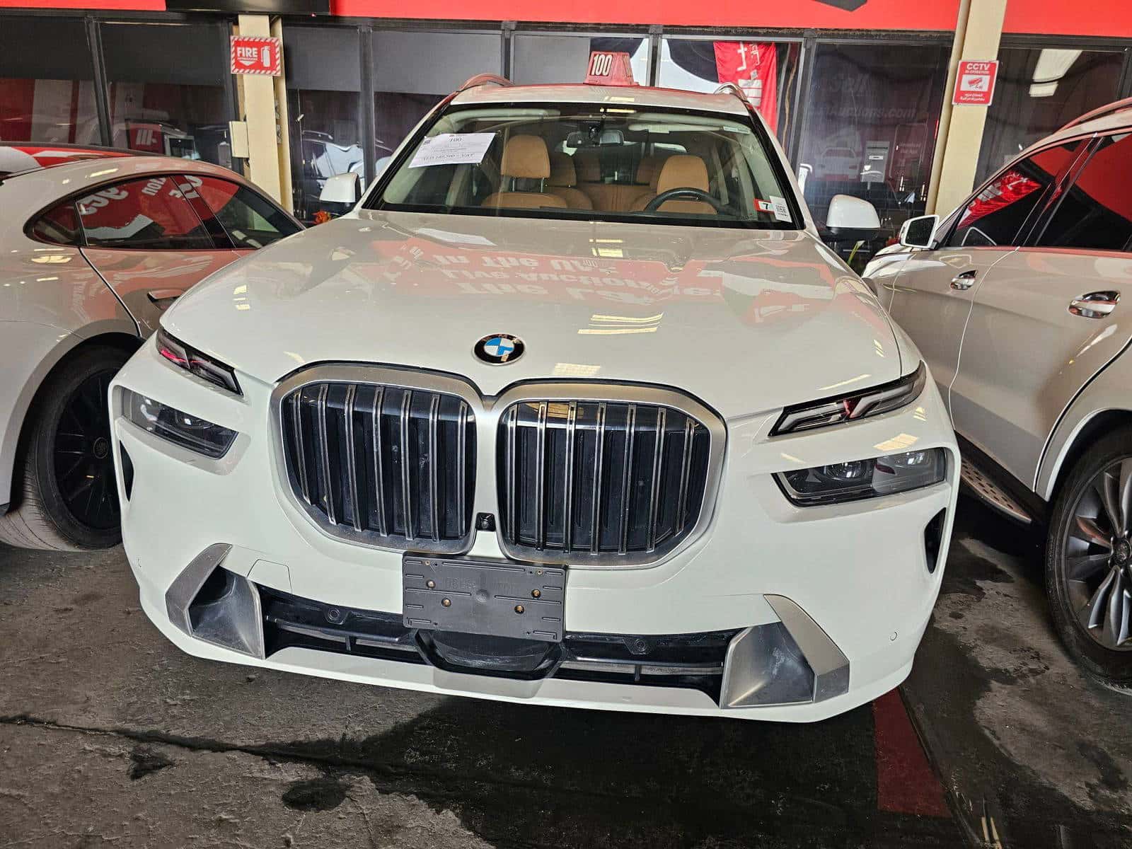 BMW X7 XDRIVE40I 2025 thumbnail 4