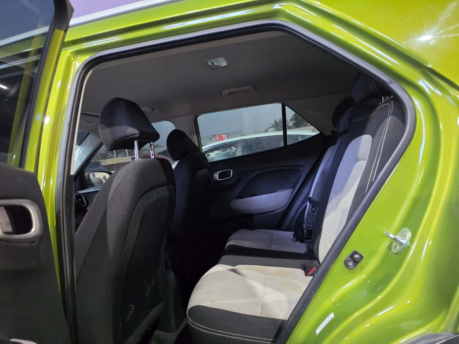 Hyundai VENUE SEL 2020 thumbnail 7