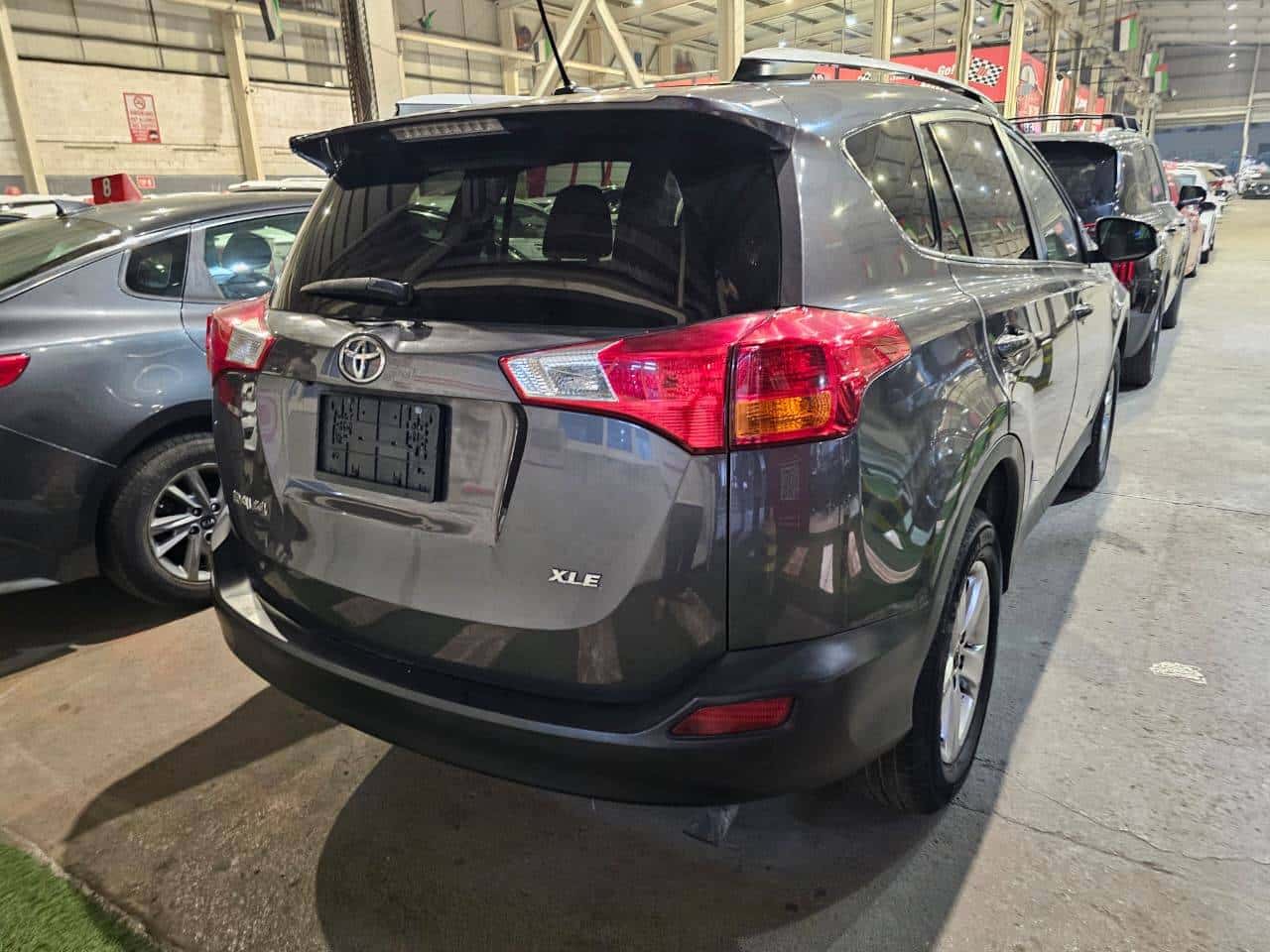 Toyota RAV4 2015 thumbnail 5
