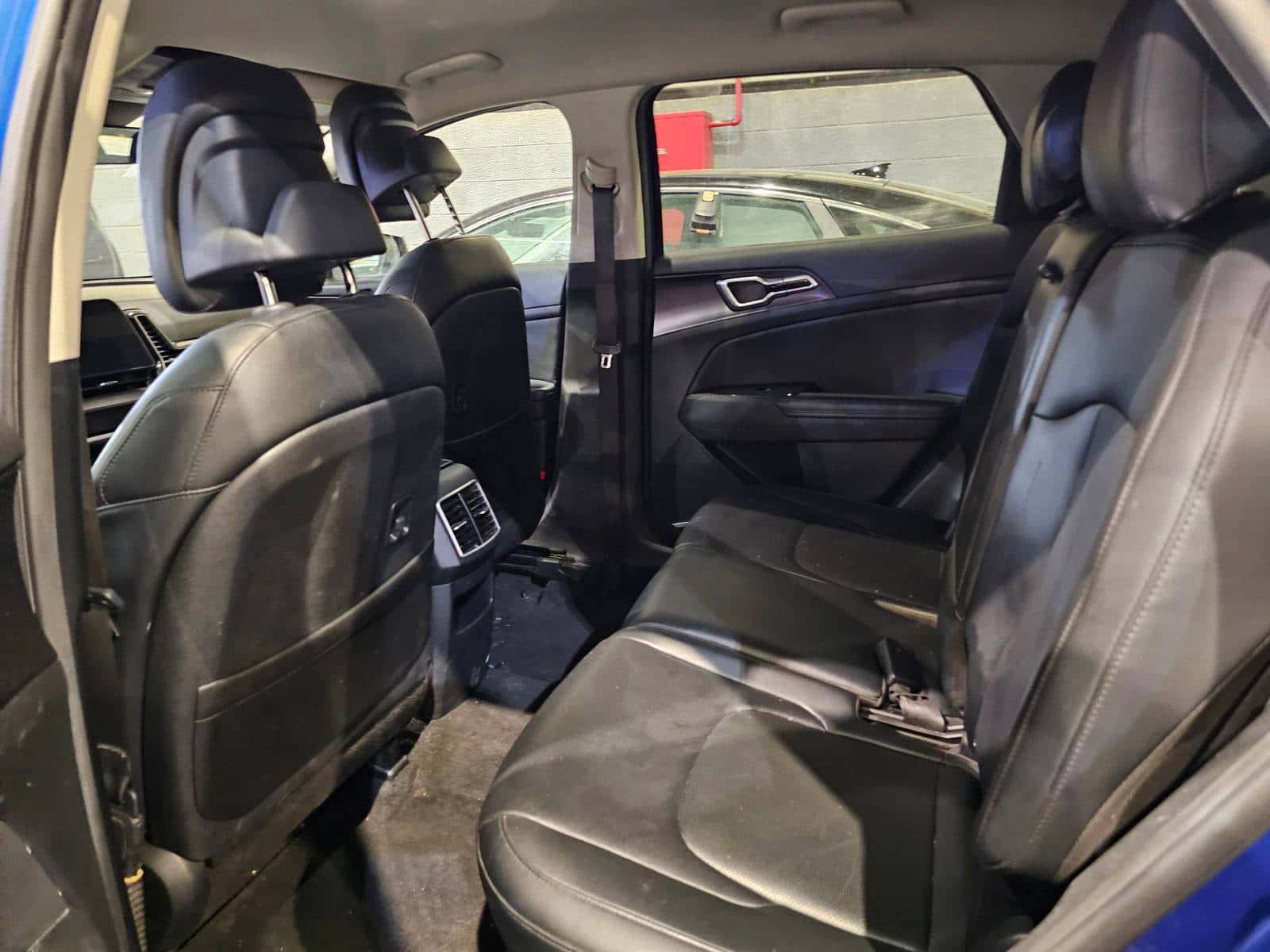 KIA SPORTAGE 2023 thumbnail 6