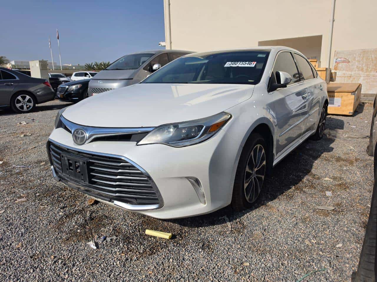 Toyota Avalon 2018 thumbnail 3