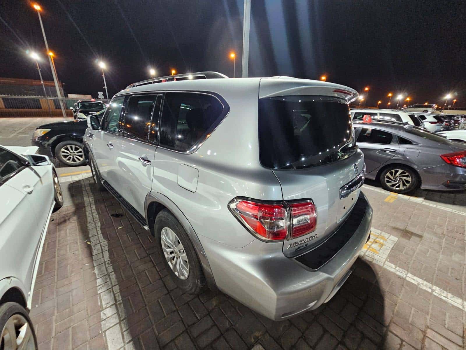 Nissan Armada 2017 thumbnail 6