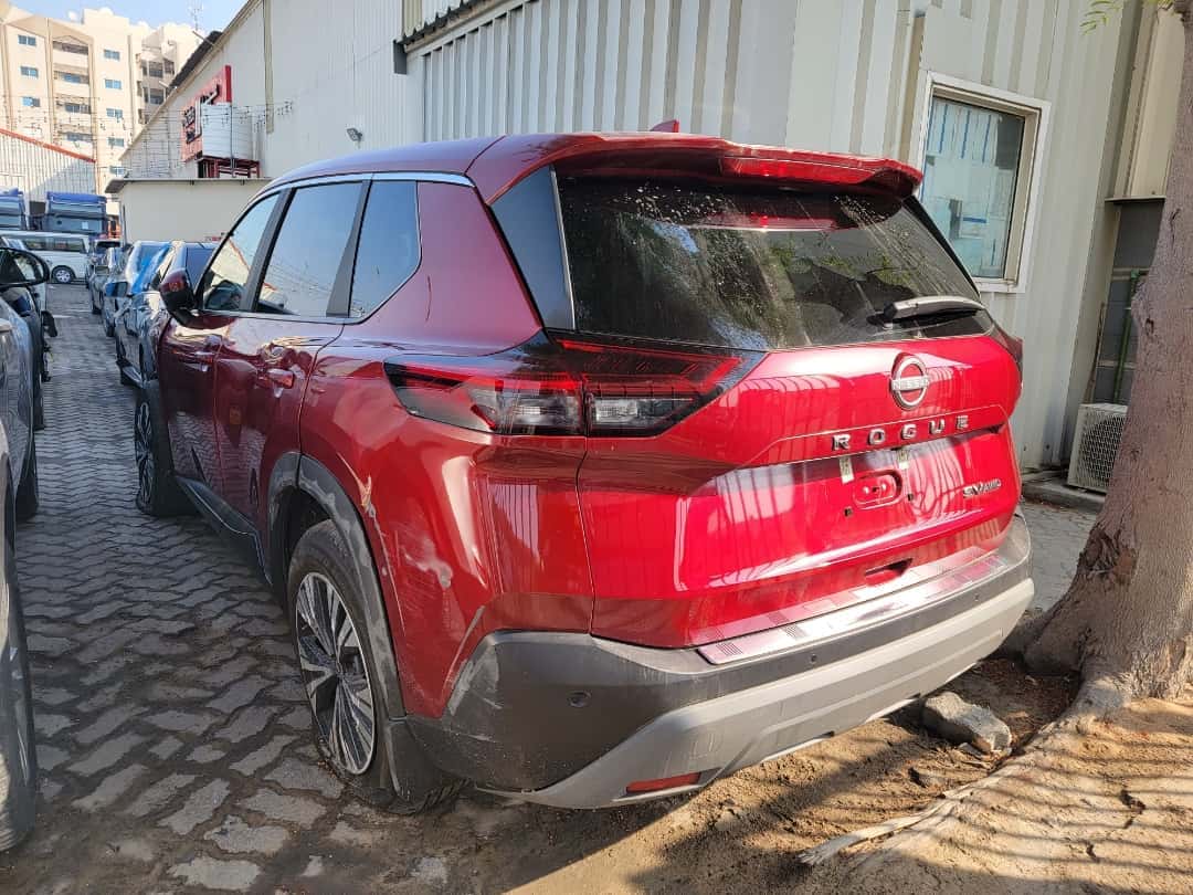 NISSAN ROGUE - Exterior