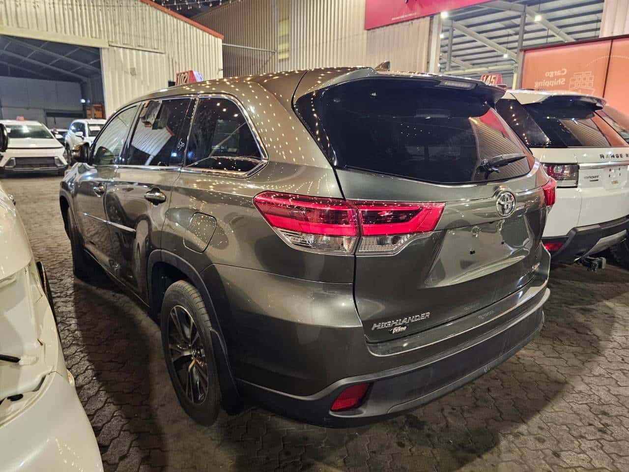 Toyota Highlander 2018 thumbnail 3