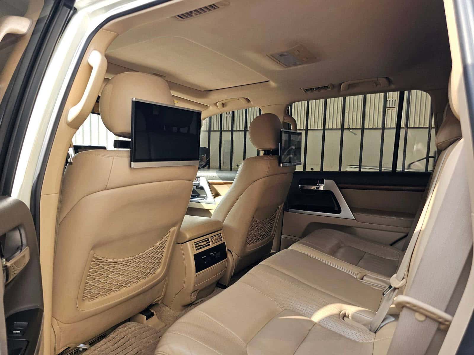 Toyota Land Cruiser 2014 thumbnail 6