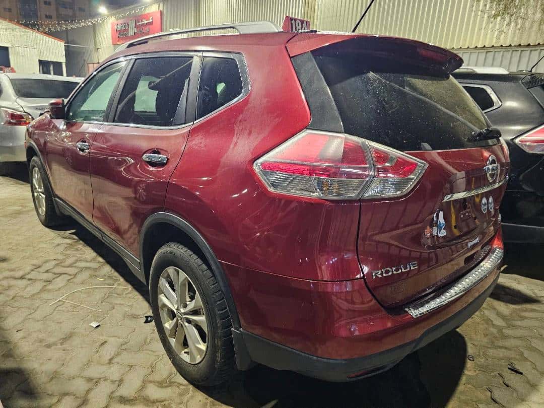 Nissan Rogue 2016 thumbnail 1