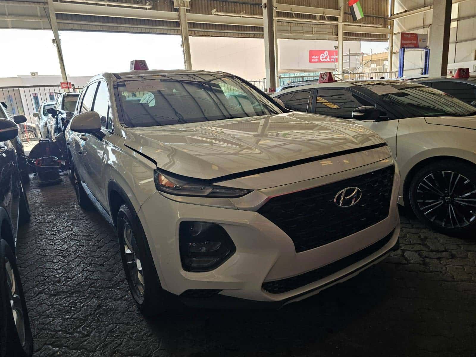 Hyundai Santa Fe 2020 thumbnail 3