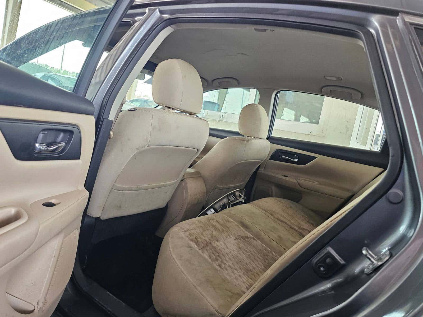 NISSAN ALTIMA - Exterior