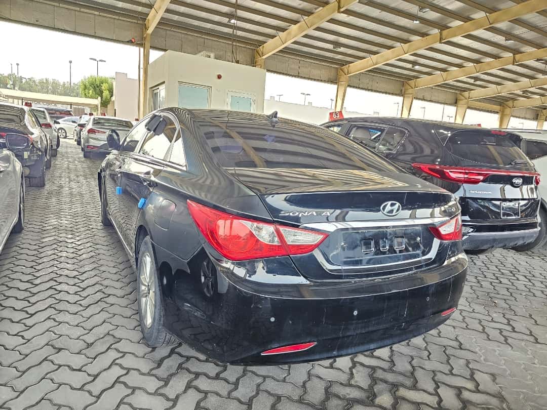 HYUNDAI SONATA - Exterior
