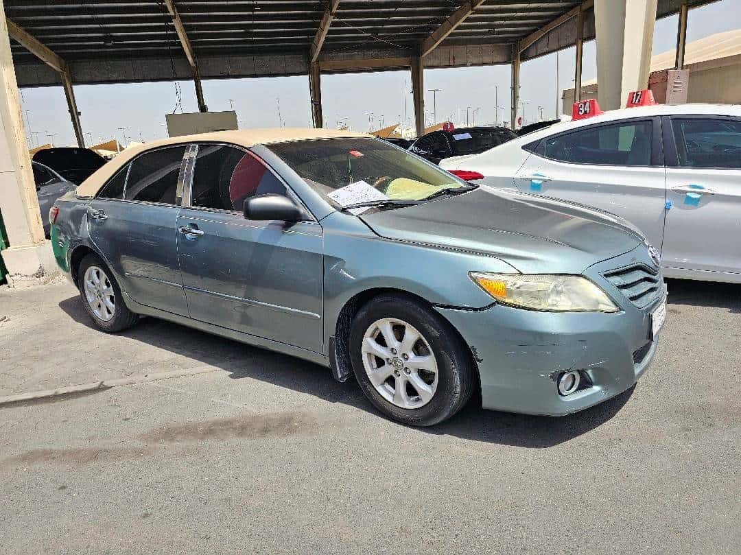 TOYOTA CAMRY 2011 thumbnail 1