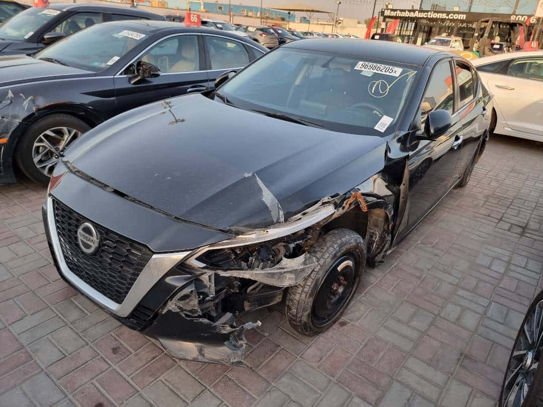 NISSAN ALTIMA 2019 thumbnail 3