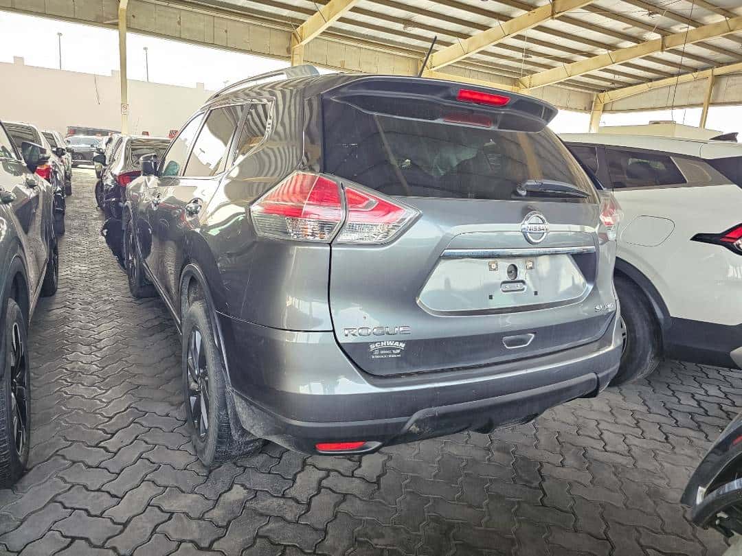 Nissan Rogue 2016 thumbnail 1