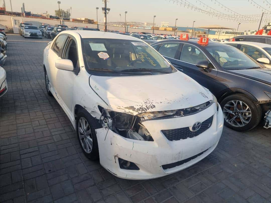 TOYOTA COROLLA 2010 thumbnail 2