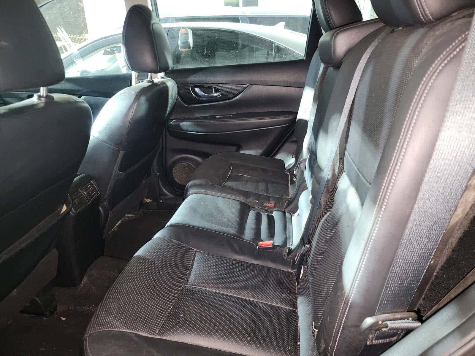 NISSAN ROGUE - Exterior