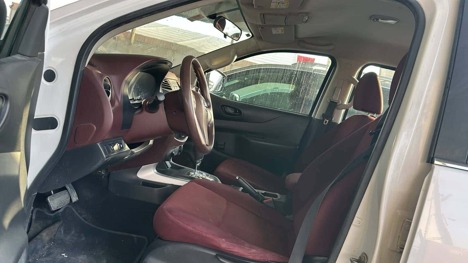 Nissan NAVARA 2018 thumbnail 7