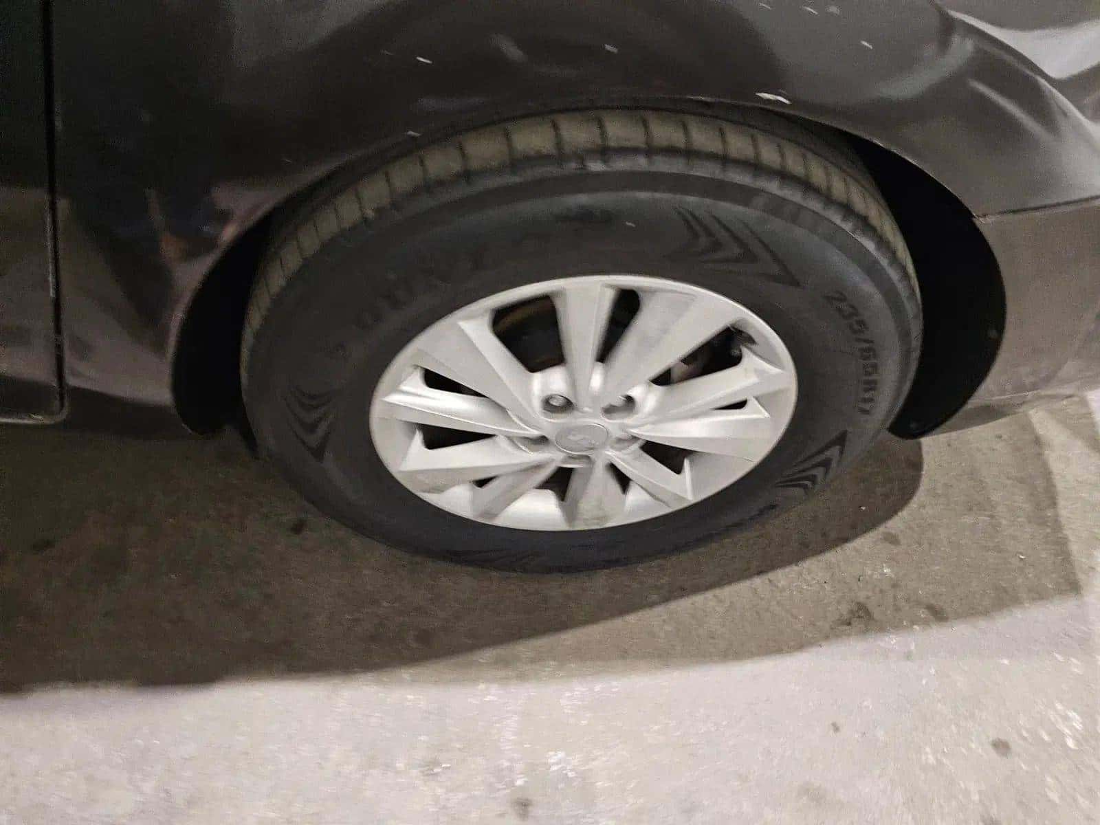 Kia Sedona 2015 thumbnail 6