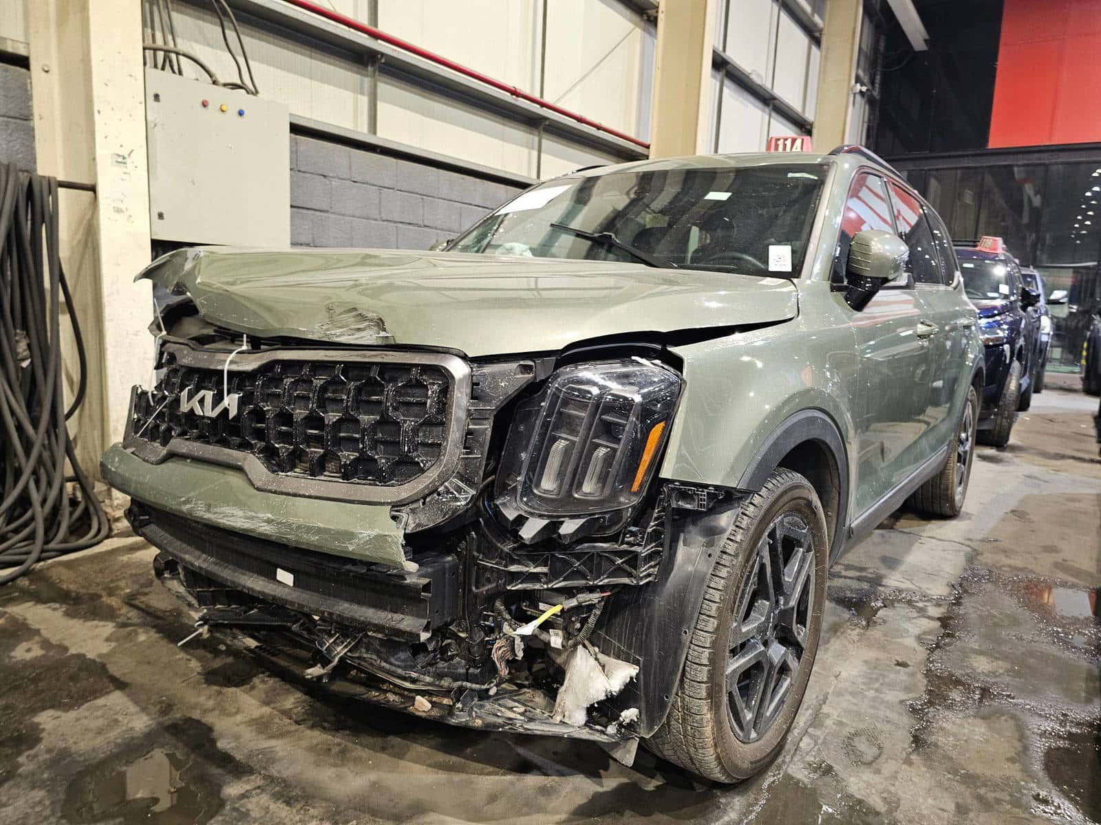 KIA TELLURIDE 2023 thumbnail 4