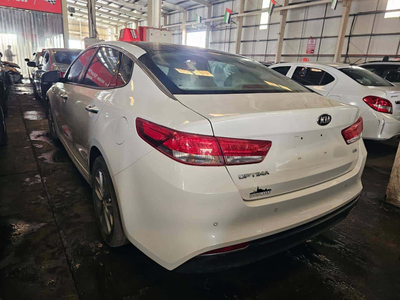 Kia Optima 2018 thumbnail 3