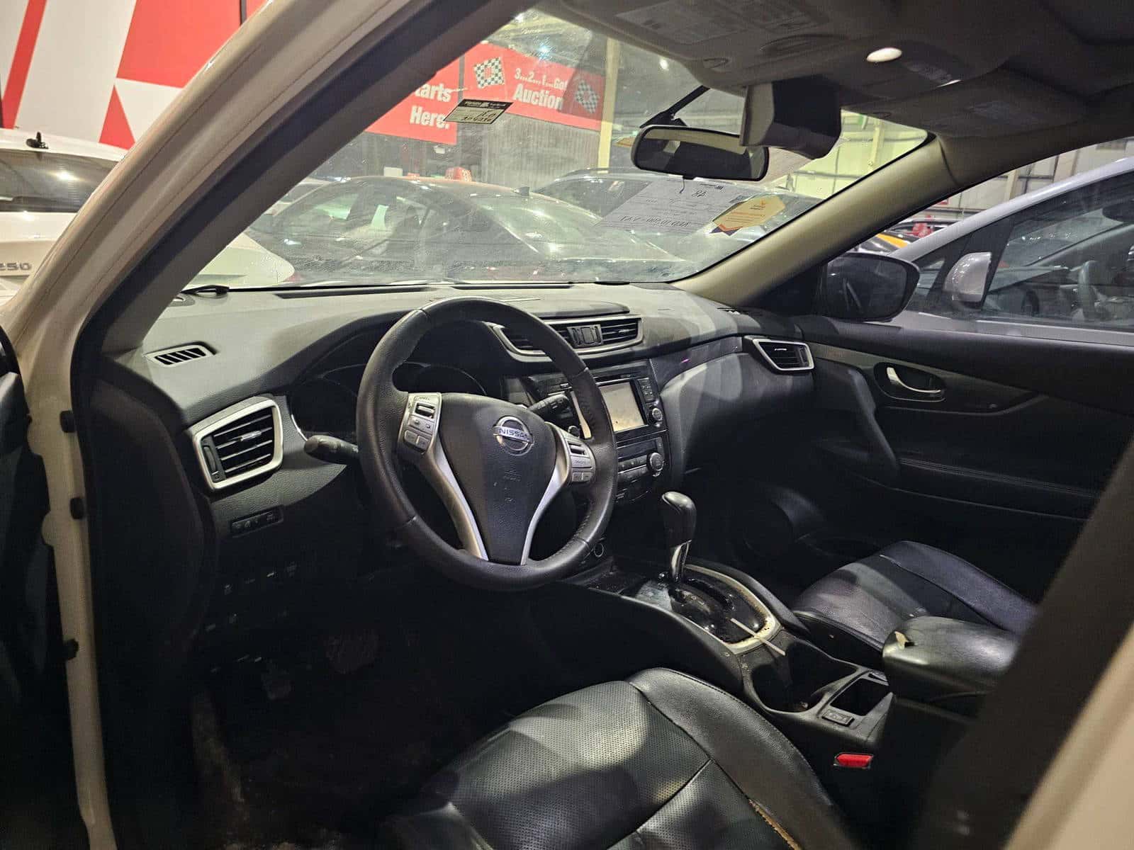 Nissan Rogue 2015 thumbnail 6